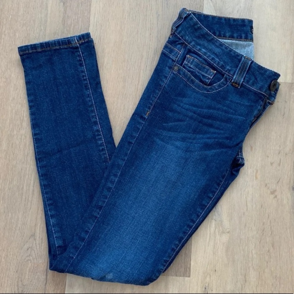 Women’s Guess Skinny Jeans